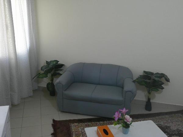 Ruby Star Hostel Dubai F2 : photo 8 de la chambre chambre familiale avec salle de bains commune