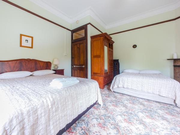 East Sydney Hotel : photo 5 de la chambre chambre quadruple avec salle de bains commune
