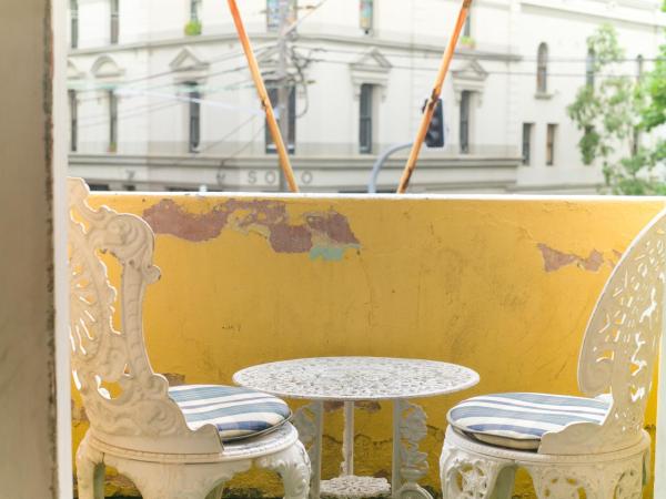 East Sydney Hotel : photo 4 de la chambre chambre quadruple avec salle de bains commune