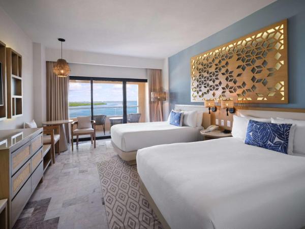Wyndham Grand Cancun All Inclusive Resort & Villas : photo 1 de la chambre superior double room with lagoon view - non-smoking