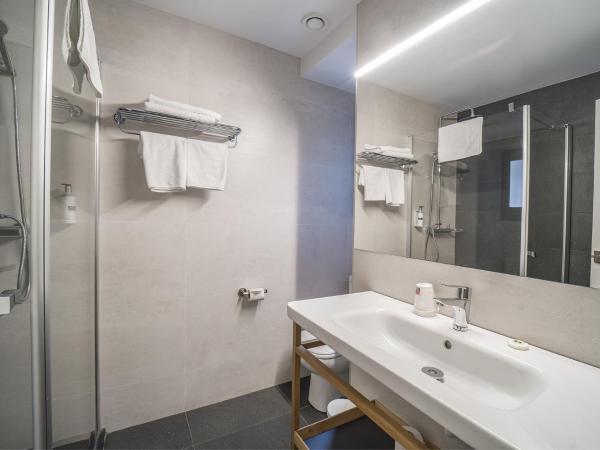 Glaner Hotel Cafe : photo 6 de la chambre chambre double