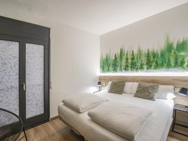 Glaner Hotel Cafe : photo 2 de la chambre chambre lit king-size