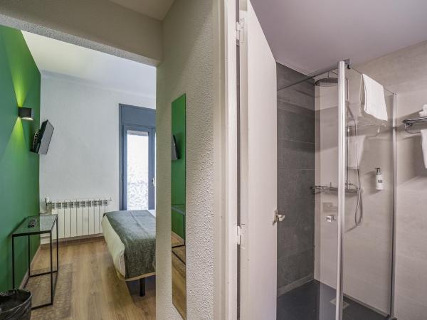 Glaner Hotel Cafe : photo 7 de la chambre chambre double