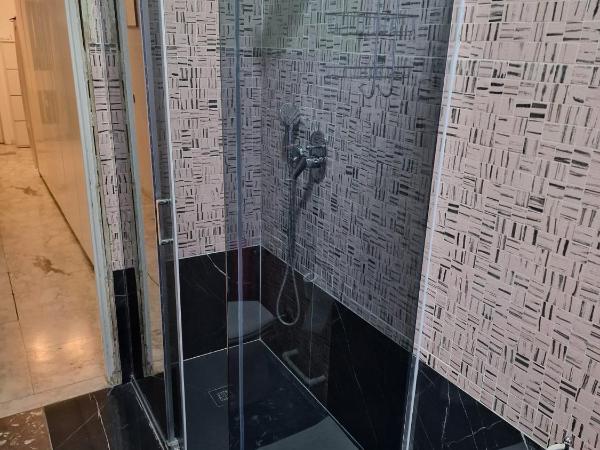 B&B Cavaliere : photo 2 de la chambre chambre double ou lits jumeaux avec salle de bains privative externe