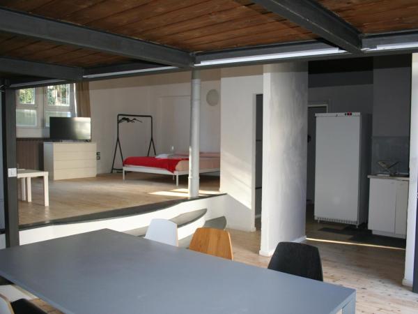 Levante Residence : photo 1 de la chambre appartement supérieur