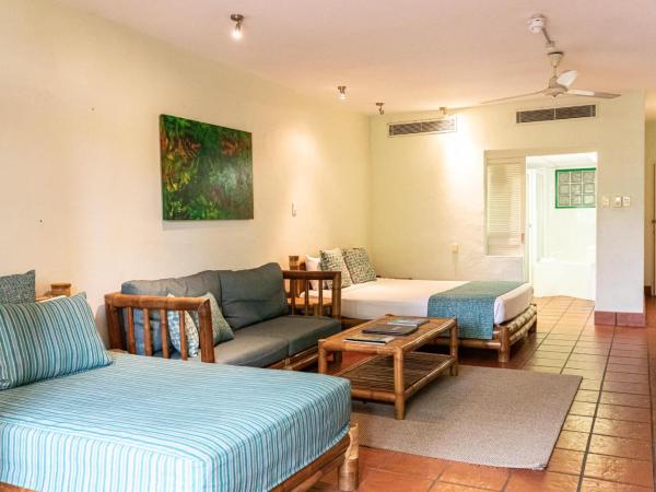 Club Tropical Resort - Official Onsite Reception & Check In : photo 3 de la chambre studio triple standard