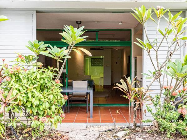 Club Tropical Resort - Official Onsite Reception & Check In : photo 10 de la chambre studio triple standard