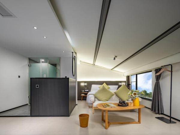 Trip Voicer Chengdu Wide and Narrow Alley : photo 6 de la chambre elegant king bed