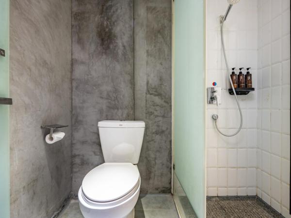 Trip Voicer Chengdu Wide and Narrow Alley : photo 7 de la chambre elegant king bed