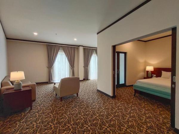 Riviera Suites Melaka : photo 1 de la chambre suite lit king-size premier