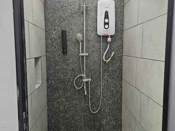 Pantai Inn Kota Kinabalu : photo 6 de la chambre chambre familiale supérieure