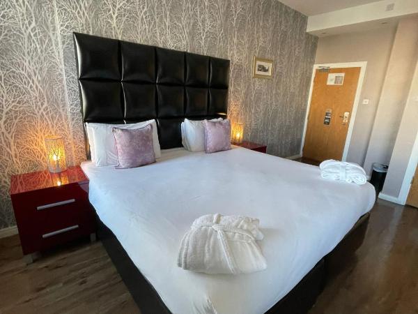 The Royal Hotel Cardiff : photo 2 de la chambre chambre lit king-size supérieure