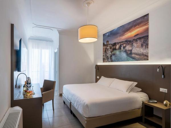 Hotel Delle Palme : photo 1 de la chambre chambre double ou lits jumeaux supérieure