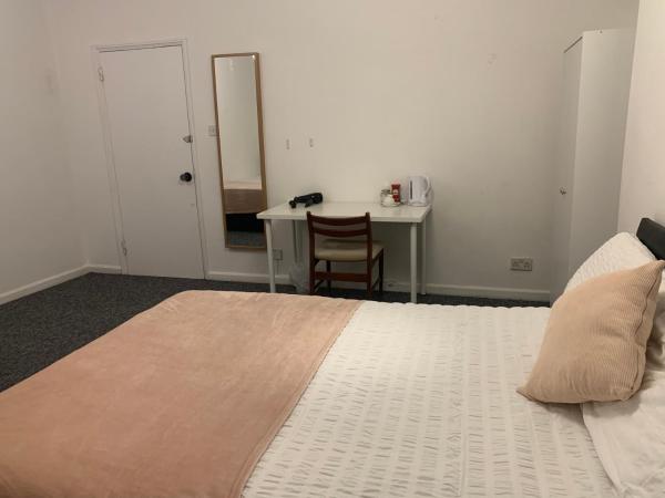 Warren Street Guest House : photo 6 de la chambre chambre quadruple