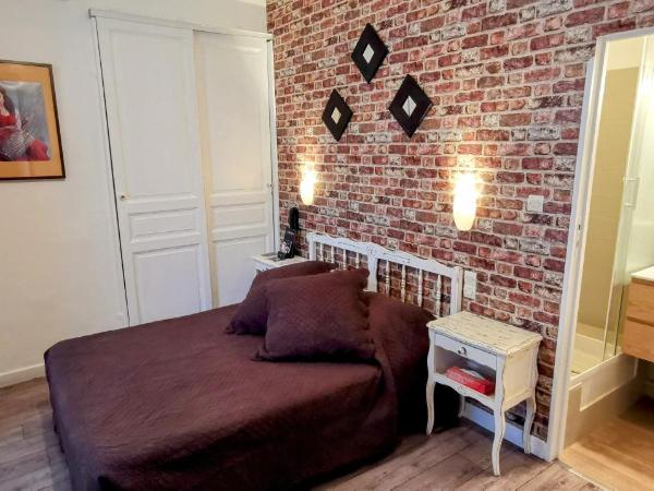 Hôtel Select : photo 2 de la chambre chambre double climatisée