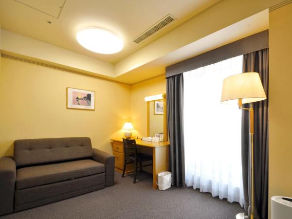 Hotel Lifort Sapporo : photo 6 de la chambre chambre lits jumeaux pour personnes à mobilité réduite