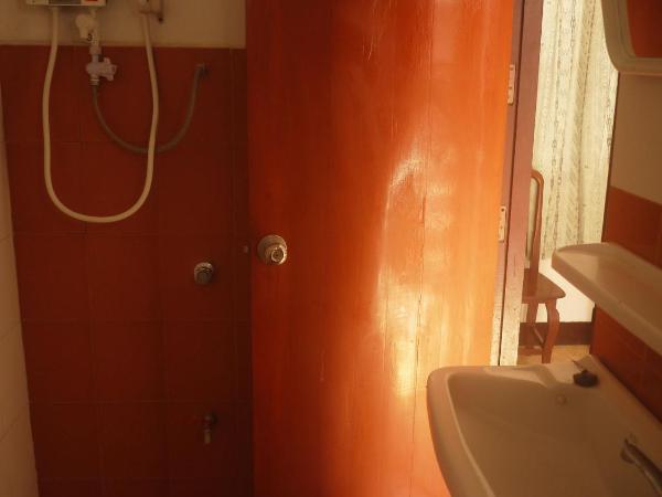 Sarah Guest House : photo 3 de la chambre chambre simple Économique