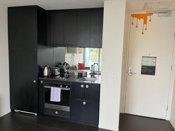 Tasha's Apartments on Warwick : photo 10 de la chambre appartement