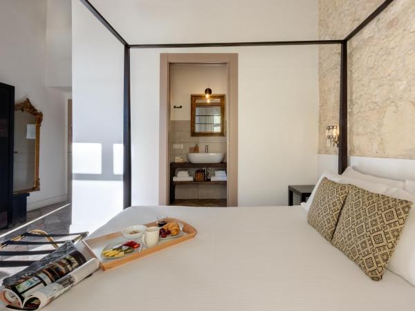 La Residenza Sul Largo : photo 5 de la chambre chambre double deluxe avec balcon