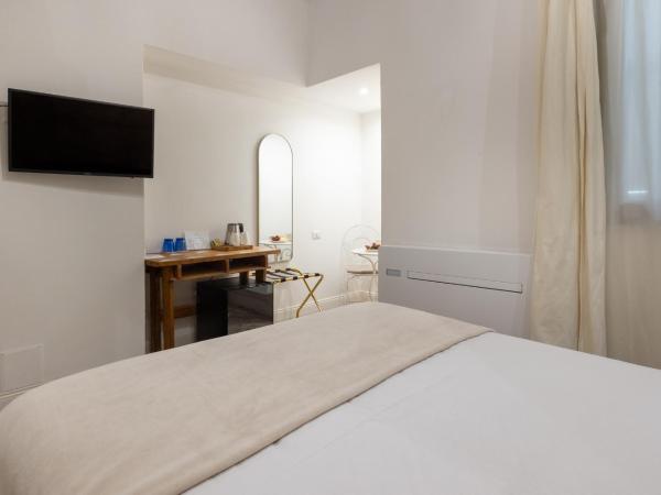 La Residenza Sul Largo : photo 3 de la chambre chambre double standard