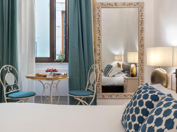 La Residenza Sul Largo : photo 4 de la chambre chambre double deluxe