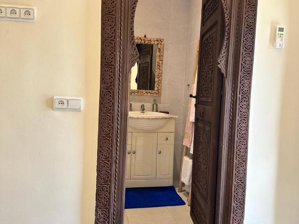 Oasis Merasi Marrakech : photo 6 de la chambre chambre double ou lits jumeaux - vue sur jardin