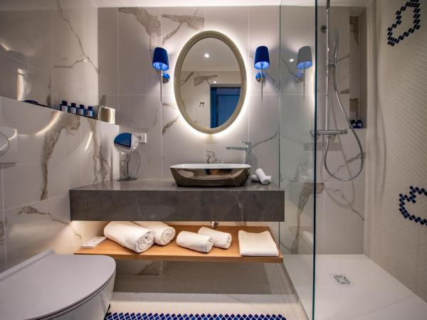 Grand Hotel Brioni Pula, A Radisson Collection Hotel : photo 1 de la chambre suite jardin