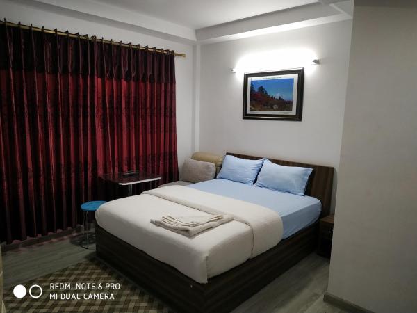 Three Brothers Apartment and Hotel : photo 1 de la chambre studio