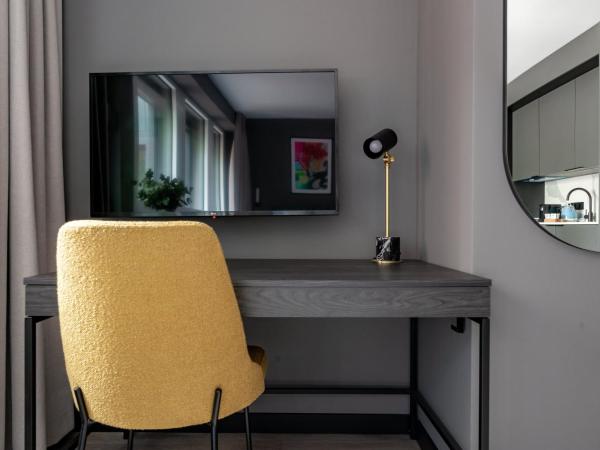 numa l Saga Apartments : photo 5 de la chambre extra large studio with kitchenette