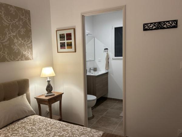 Chambre d'hôtes du Val Fleuri : photo 2 de la chambre chambre double - vue sur montagne