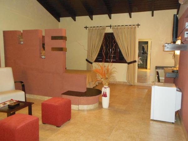 Hotel Aybal : photo 3 de la chambre chambre quadruple