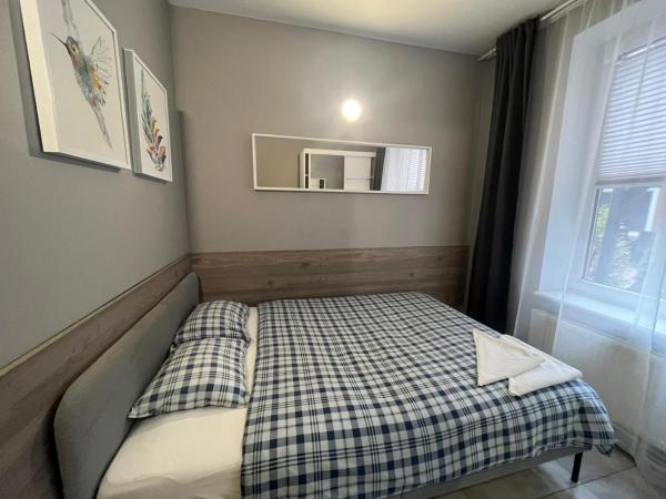 Grey Poznań Pokój z łazienką , Darmowy parking, Zameldowanie Bezobsługowe : photo 5 de la chambre chambre double avec salle de bains privative