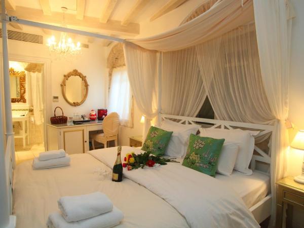 The Aigli : photo 4 de la chambre suite verte