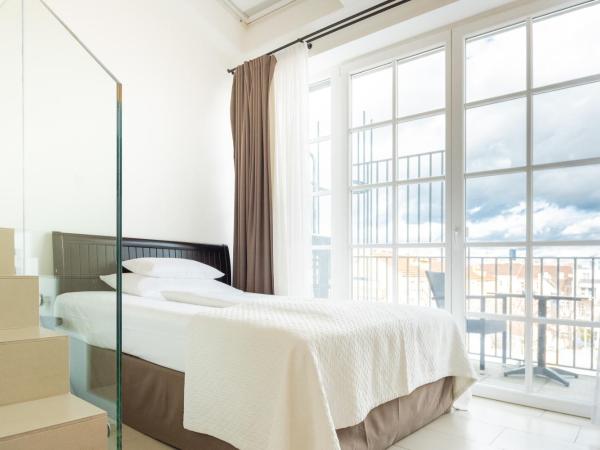 Hotel Spiess & Spiess : photo 2 de la chambre chambre simple standard avec balcon et vue sur le jardin