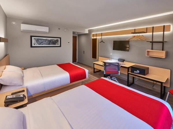 City Express Plus by Marriott Guadalajara Palomar : photo 5 de la chambre chambre double avec 2 lits doubles