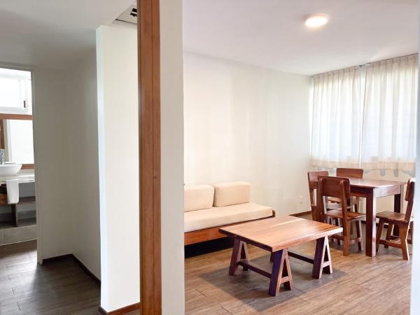 Hotel Suites Villasol : photo 5 de la chambre suite master