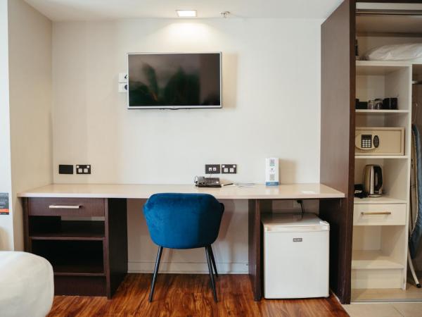 Auckland City Hotel - Hobson St : photo 1 de la chambre chambre standard lit queen-size