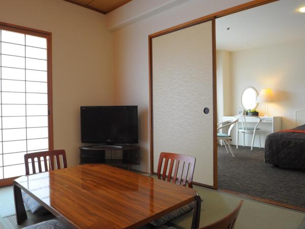 Maple Arima : photo 2 de la chambre suite 2 chambres