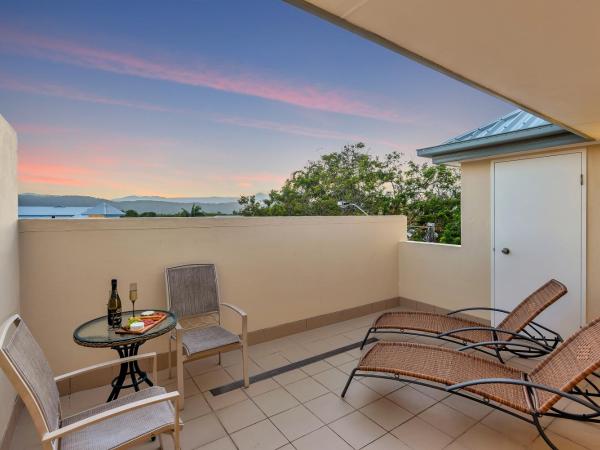 The Newport on Macrossan - Adults Only : photo 1 de la chambre appartement supérieur 1 chambre