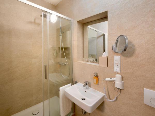 MiDoma, Self Check-In Hotel, Hannover Messe : photo 3 de la chambre chambre double