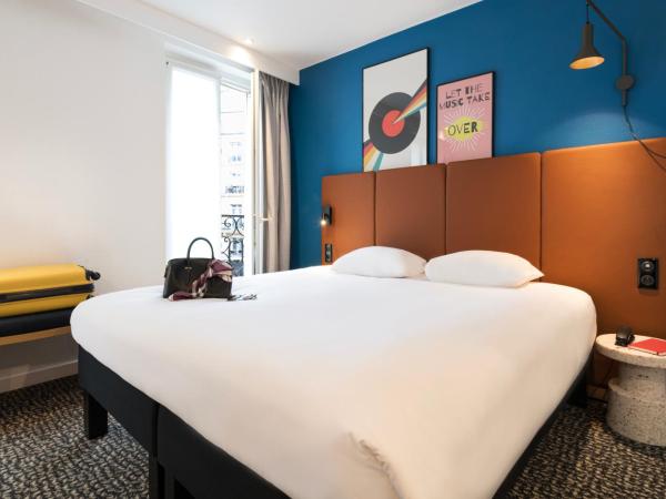ibis Paris Gare du Nord TGV : photo 2 de la chambre chambre standard avec 1 lit double et 1 lit simple