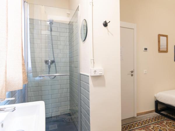 Bird House : photo 4 de la chambre chambre lits jumeaux avec salle de bains privative