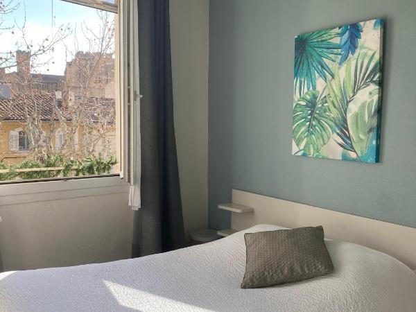 Grand Hôtel De La Poste : photo 1 de la chambre chambre simple