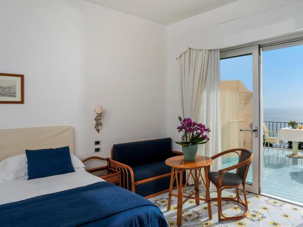 La Vega : photo 5 de la chambre chambre double deluxe avec balcon - vue sur mer