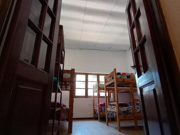 Casa Nuestra Hostal : photo 2 de la chambre lit simple dans dortoir pour hommes
