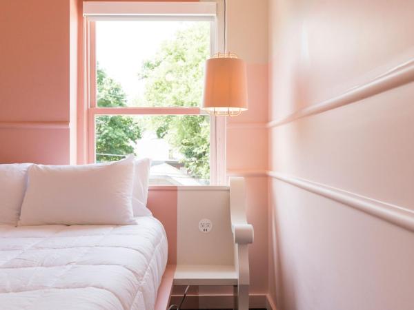 The Russell : photo 3 de la chambre room 2:6 - double queen