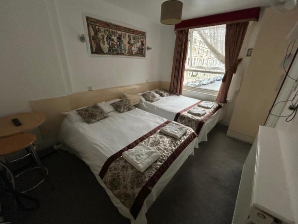 Earls Court Hotel : photo 4 de la chambre chambre quadruple