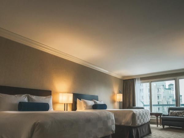 The Rimrock Resort Hotel Banff : photo 1 de la chambre chambre deluxe avec 2 lits queen-size et balcon
