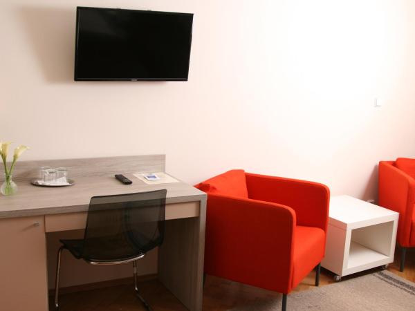 Hotel Klara : photo 2 de la chambre chambre double ou lits jumeaux