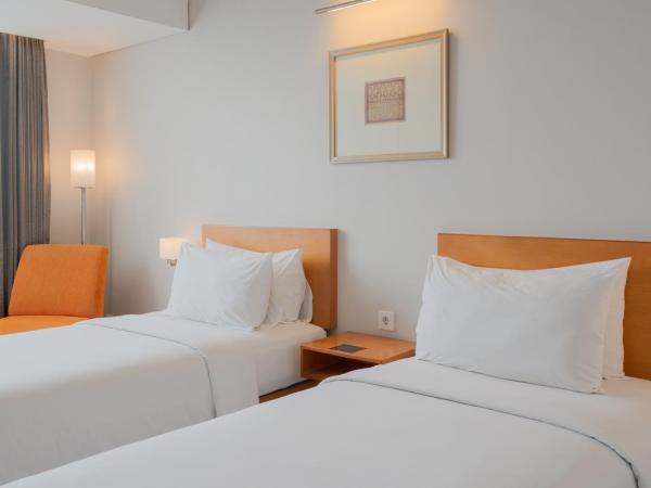 The Capital Hotel Surabaya : photo 6 de la chambre chambre lits jumeaux deluxe
